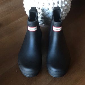 NWOB Hunter Original Chelsea Rain Boots Black 9.5
